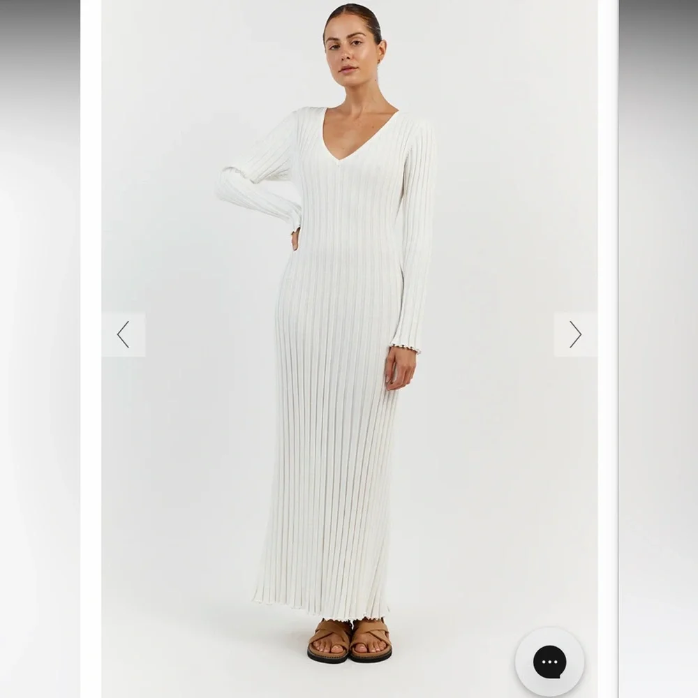 DISSH White Pleated Midi Dress - Picture 3 of 16
